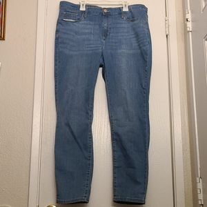 Womens mid rise skinny jeans